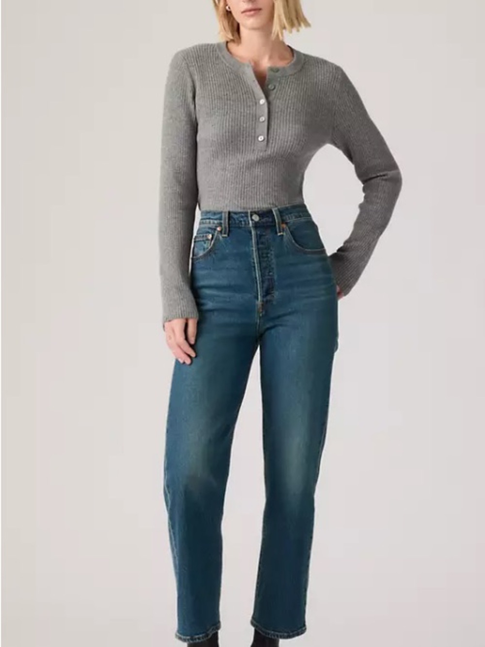 Levi’s High-Rise Ribcage Straight Leg Women’s Blue Jeans in Dark Wash